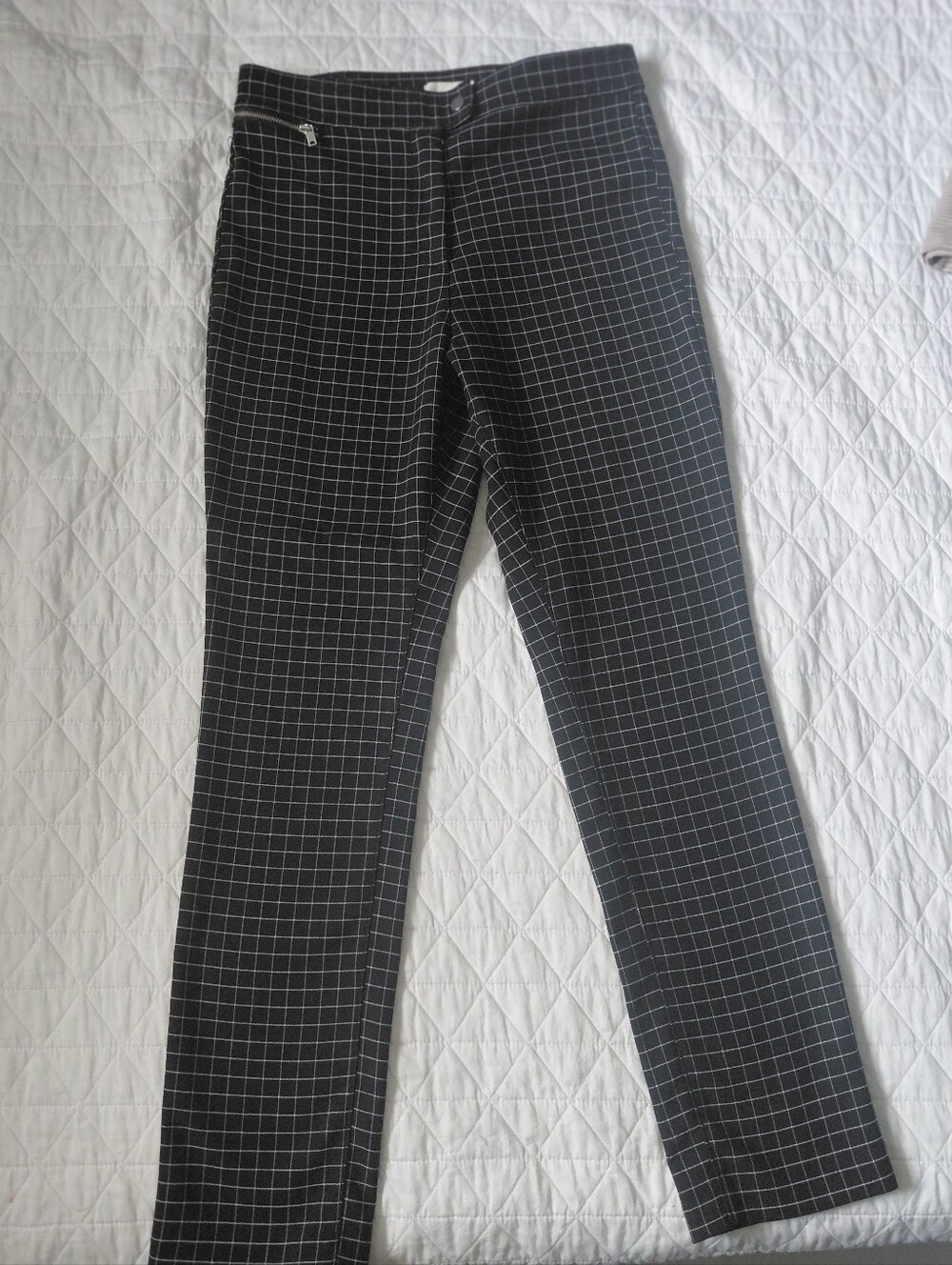 Black Grid-Pattern Woman's Dress Pants